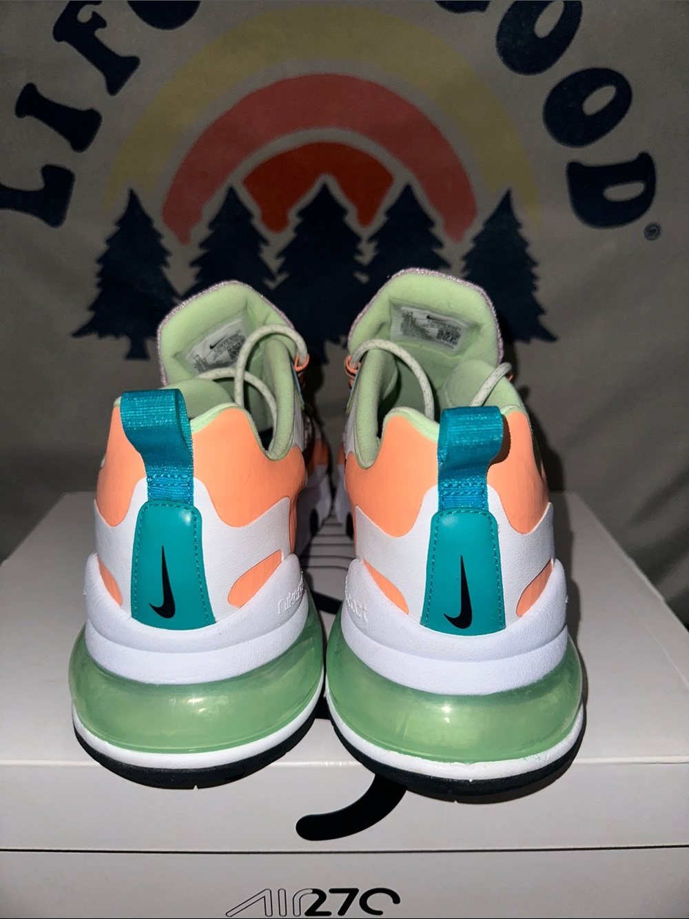 Nike Women's Air Max 270 React — LT Arctic Pink/Black - Picture 3 of 4